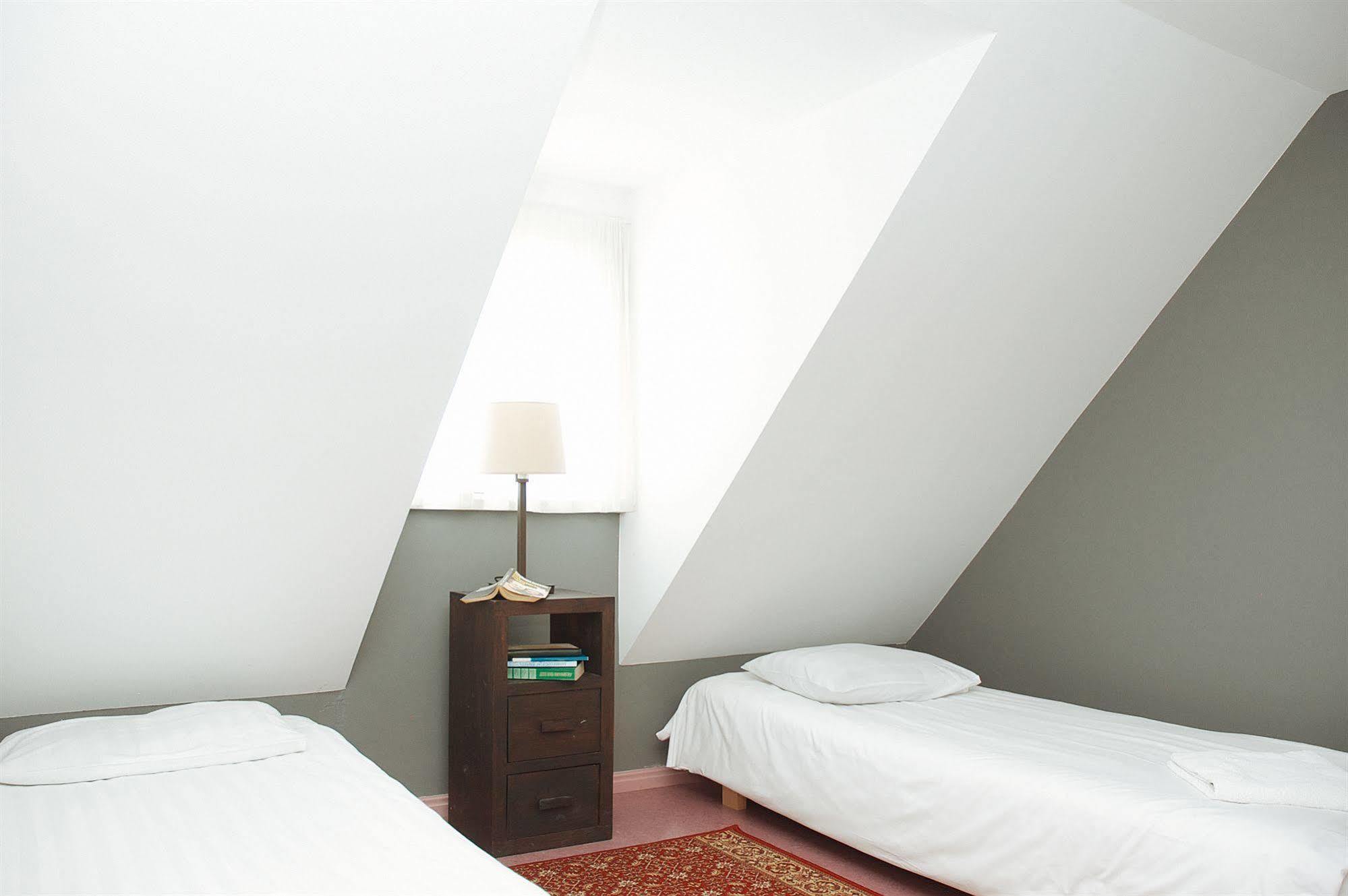 Pensionat 16eur - Old Town Munkenhof Tallinn